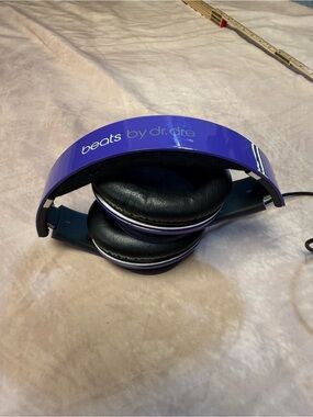 Beats by Dr. Dre Studio 1st Gen Wired Headphones Purple AAA Noise Canceling
